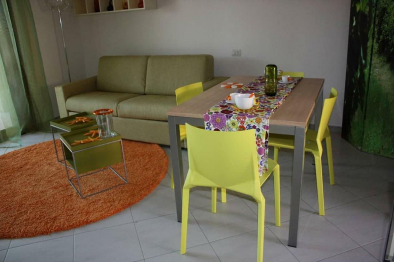 Vila Casa Ludovica A Porto Pino Exteriér fotografie