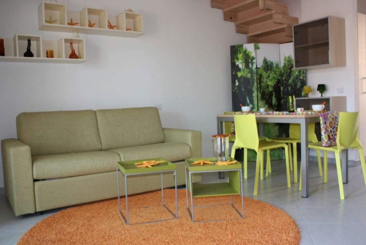 Vila Casa Ludovica A Porto Pino Exteriér fotografie